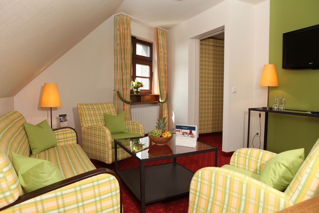 Landhotel & Gasthof Cramer Warstein Phòng bức ảnh